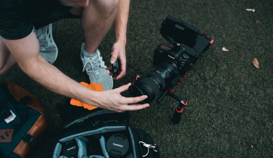 色彩心理学×动态美学，英吉沙县产品视频拍摄公司唤醒感官冲击力